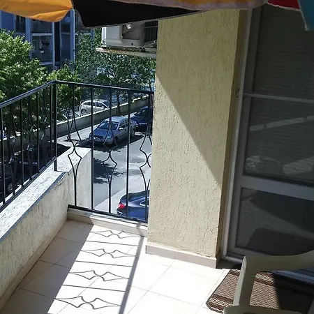 דירה Azzuro
